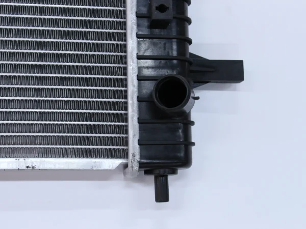 RADIADOR MOTOR <br> CHERY TIGGO 2 1.5 - Imagen 3