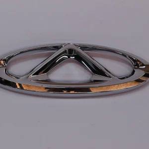 EMBLEMA TRASERO <br> CHERY TIGGO 2 1.5