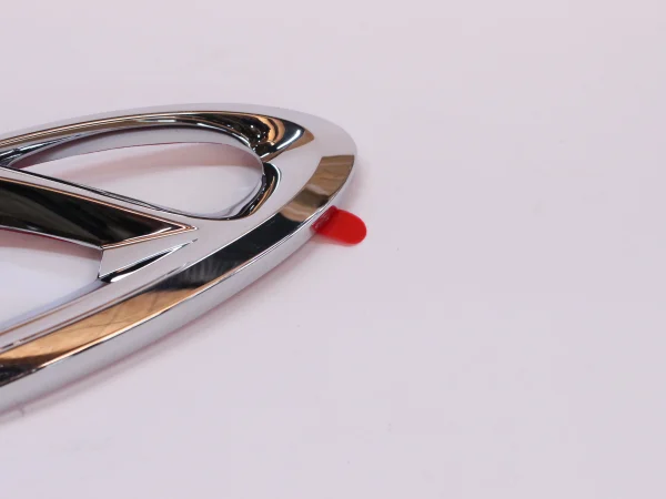 EMBLEMA TRASERO <br> CHERY TIGGO 2 1.5 - Imagen 4