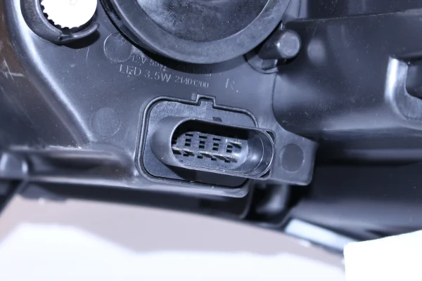 OPTICO DELANTERO DERECHO <br> CHERY TIGGO 2 1.5 - Imagen 4