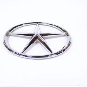 EMBLEMA DELANTERO <br> JAC S2 1.5