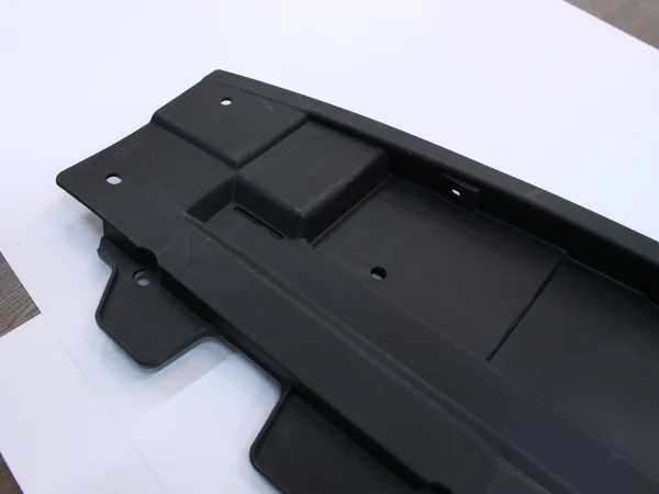 MOLDURA INFERIOR PARACHOQUE DELANTERO <br> JAC S2 - Imagen 3